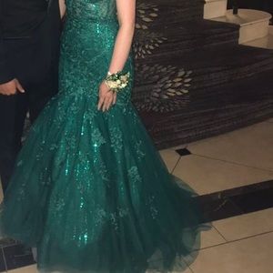 Ellie Wilde formal dress